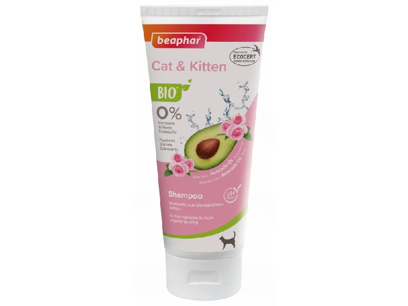 Pet shampoo: a shampoo specifically used to clean pet hair,Bio Cosmetic Cat Shampoo - 200 ml